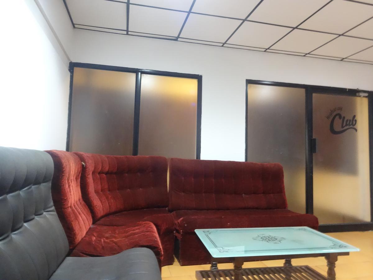 Hotel Mithila Eramalloor Luaran gambar